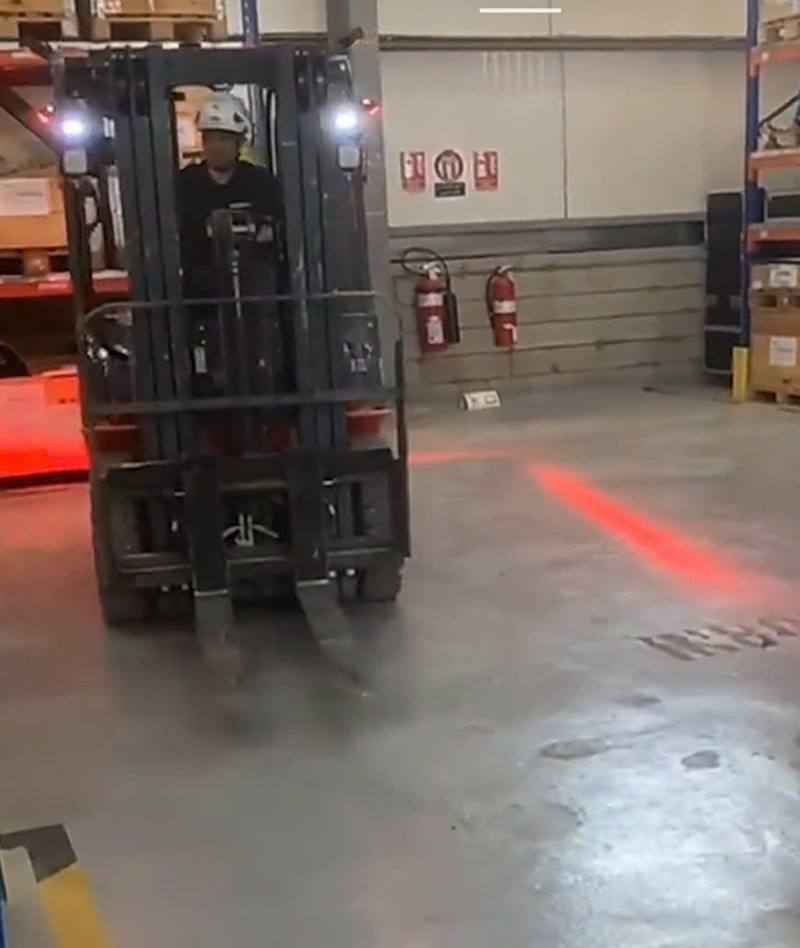 đèn radar cảnh báo va chạm
